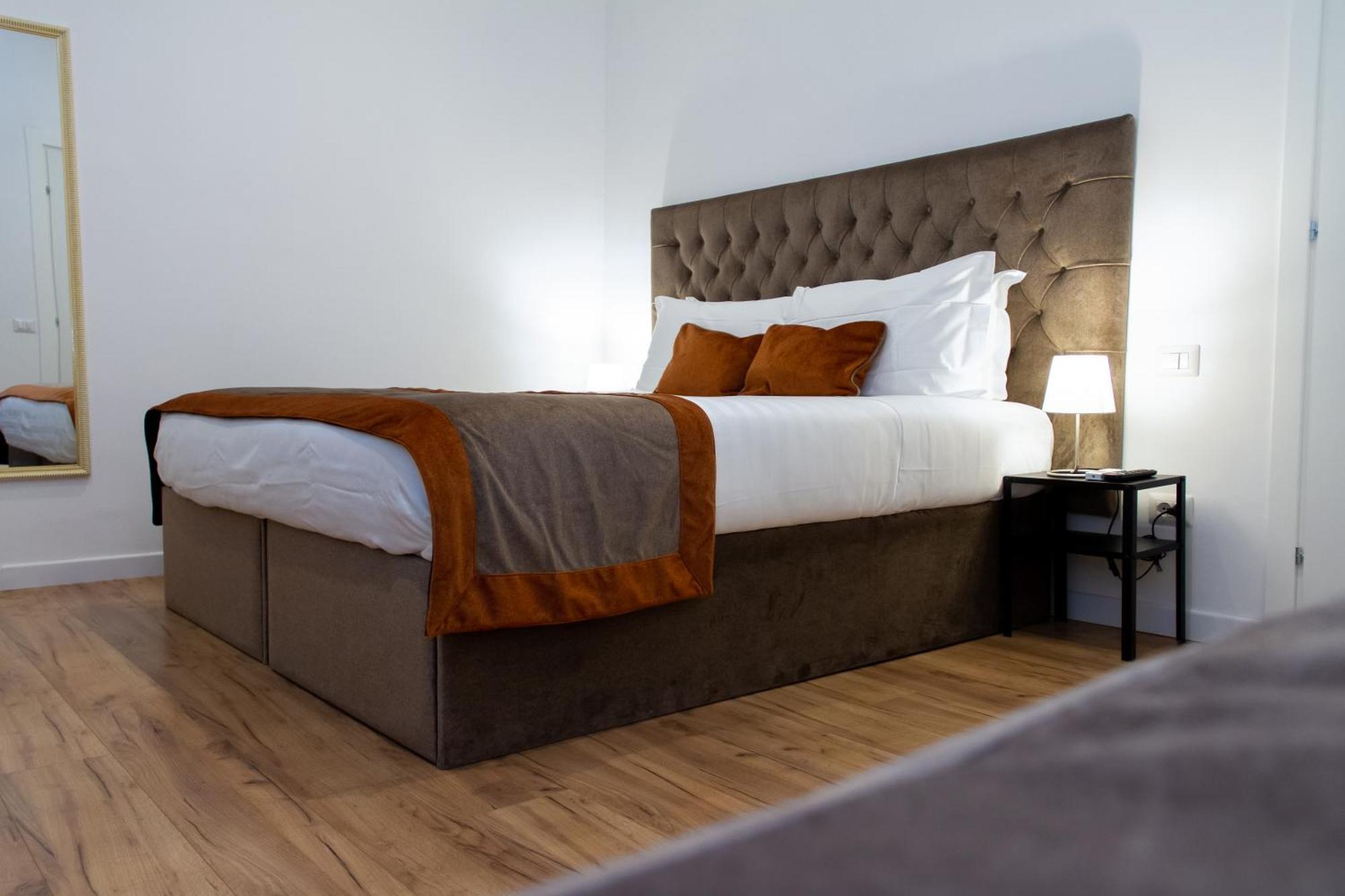 Affittacamere At St. Peter Rooms&apartment